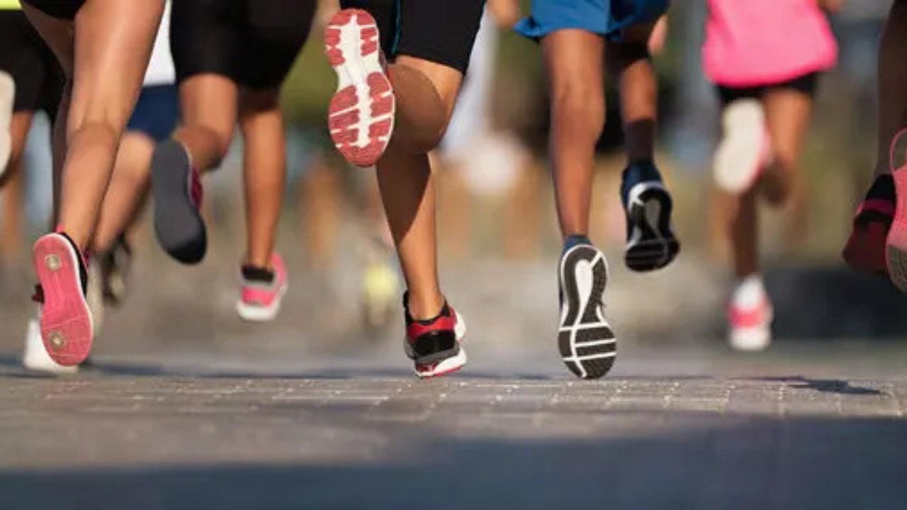 Lace Up and Get Out to Global Running Day June 4