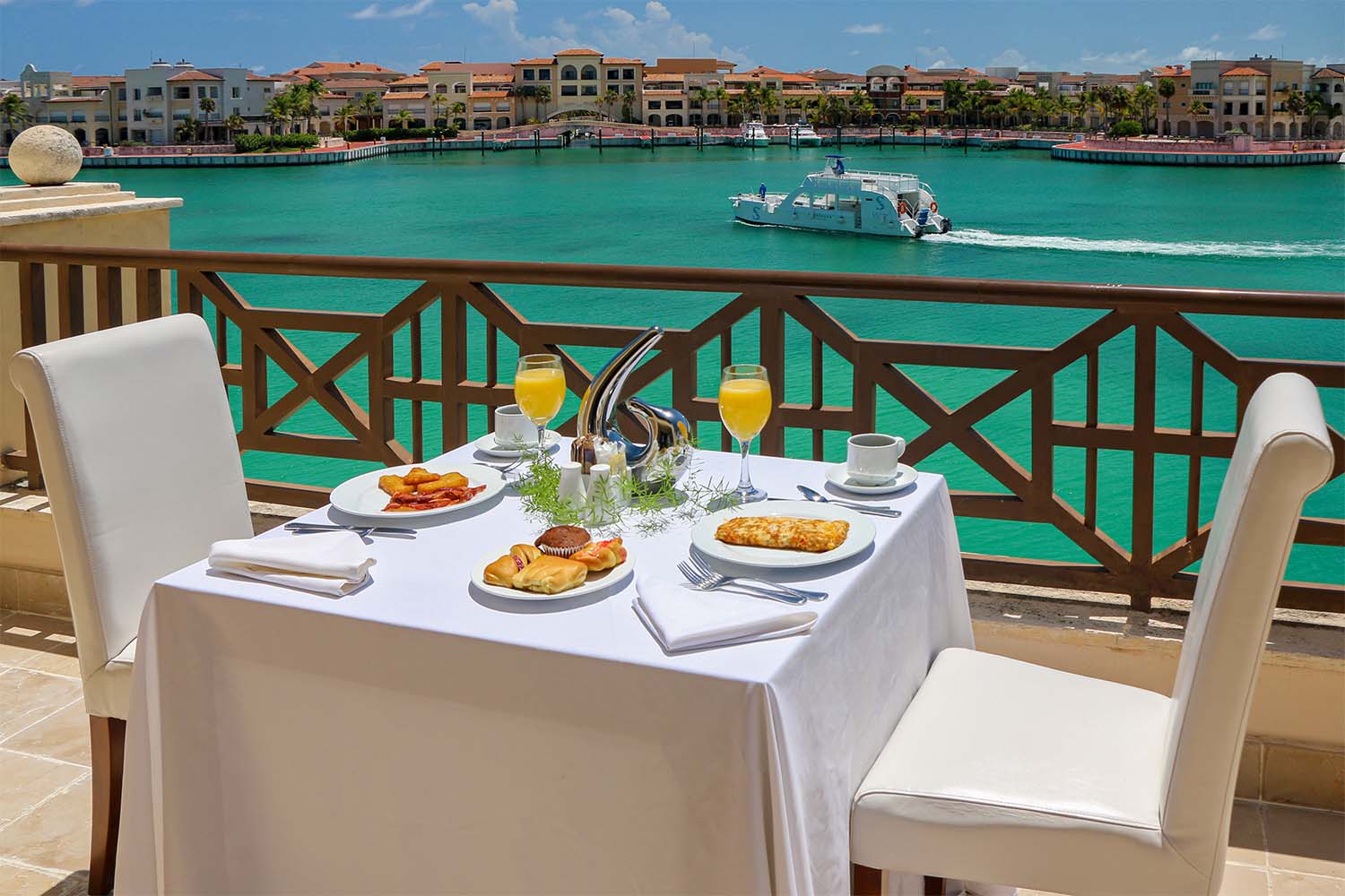 Luxury Travel Experiences with Time-Saving Travel Strategies