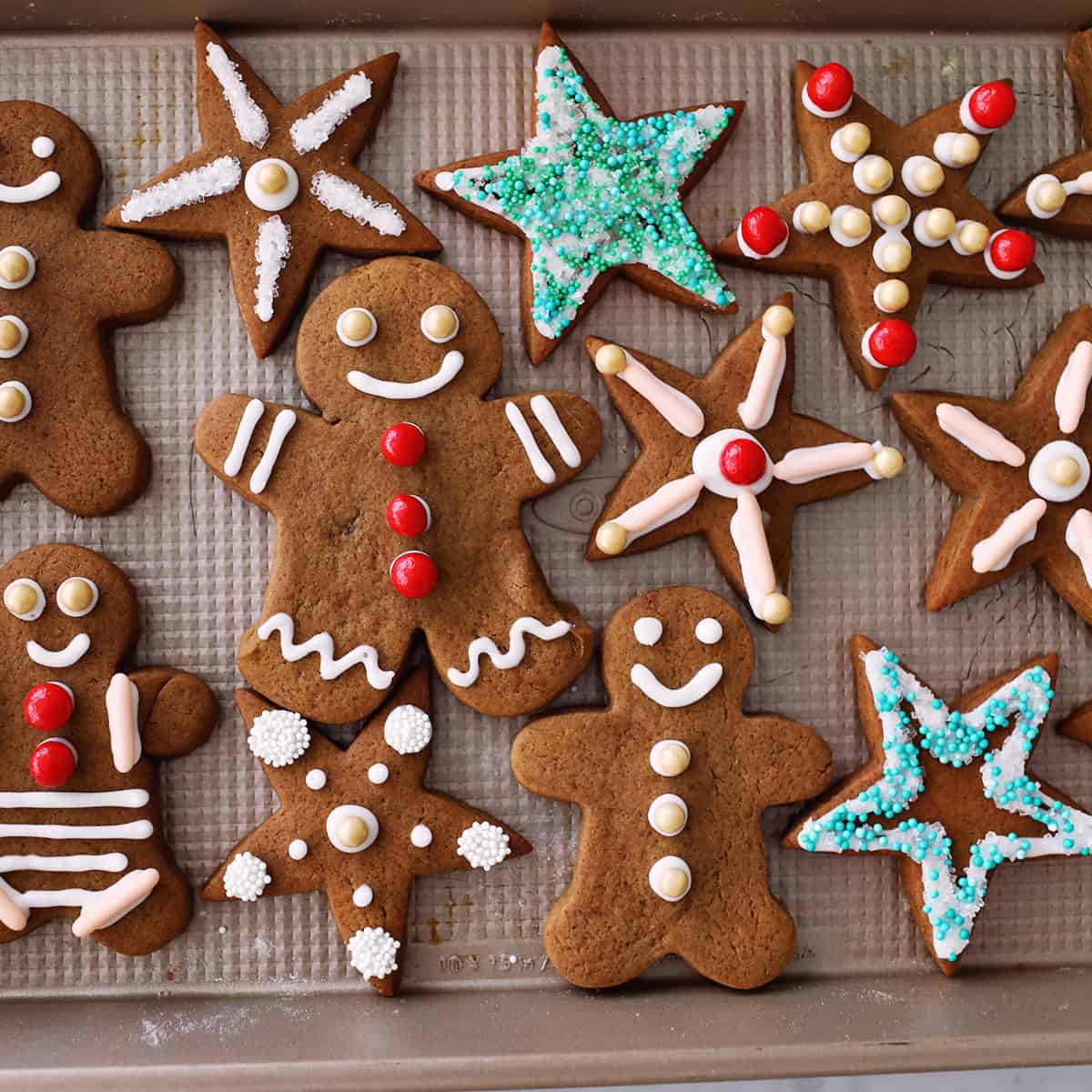 Soft Gingerbread Cookies – A Beautiful Mess