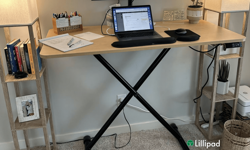 What Makes a Good WFH Desk? Size, Ergonomics, and Layout Considerations